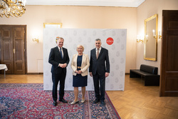 keine Beschreibung gefunden