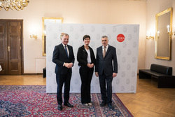 keine Beschreibung gefunden