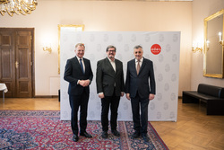 keine Beschreibung gefunden