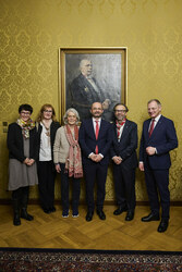 keine Beschreibung gefunden