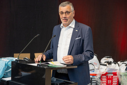 keine Beschreibung gefunden