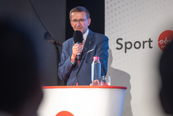 Sportehrenzeichenverleihung Silber und Gold mit Landesrat Markus Achleitner