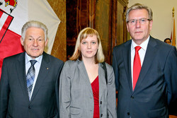 Landeshauptmann Dr. Josef Pühringer und Landesschulratspräsident Fritz Enzenhofer empfangen Junglehrer im Linzer Landhaus