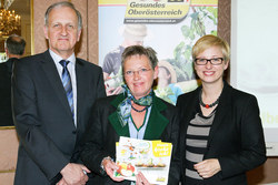 Preisverleihung Kinderkochbuch mit Landesrätin Magistra Doris Hummer