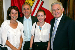 Landeshauptmann Dr.Josef Pühringer empfängt ausgezeichnete Maturanten im Landhaus