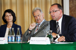 10 Jahre WOV
Fach- und Festveranstaltung mit Landeshauptmann Dr. Josef Pühringer und Landeshauptmann-Stellvertreter Franz Hiesl