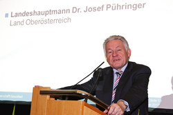Sponsionsfeier der Fachhochschule für Gesundheitsberufe Oberösterreich: Ergotherapie und Hebamme