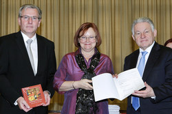 Verleihung von Berufstiteln durch Landeshauptmann Dr.Josef Pühringer an verdiente Persönlichkeiten