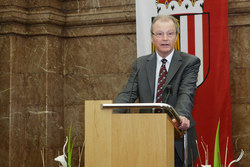 Verleihung von Berufstiteln durch Landeshauptmann Dr.Josef Pühringer an verdiente Persönlichkeiten