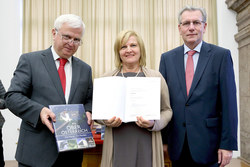 Verleihung von Berufstiteln-Dekretübergabe durch Landesschulpräsident Fritz Enzenhofer und Landesschulratsdirektor Dr.Peter Sonnberger