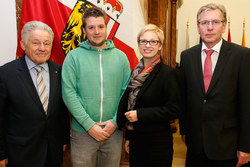 Empfang für Junglehrer durch Landeshauptmann Dr.Josef Pühringer im Landhaus