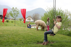 Saisonauftakt Naturschauspiel beim Hoisn Haus in Molln