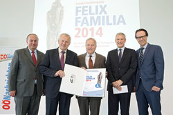 Preisverleihung Felix Familia mit Landeshauptmann-Stellvertreter Franz Hiesl