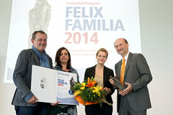 Preisverleihung Felix Familia mit Landeshauptmann-Stellvertreter Franz Hiesl