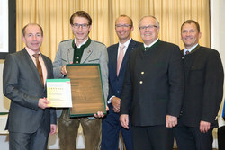 Landwirtschaftlicher Bauwettbewerb Siegerehrung mit Landesrat Max Hiegelsberger