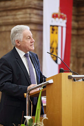 Landeskulturpreisverleihung durch Landeshauptmann Dr. Josef Pühringer.