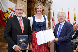 Verleihung von Berufstiteln durch Landesschulratspräsident Fritz Enzenhofer und Landeshauptmann Dr. Josef Pühringer