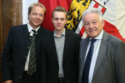 Empfang für ausgezeichnete Lehrlinge durch Landeshauptmann Dr.Josef Pühringer