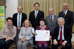 Konsulenten-und Kulturmedaillenverleihung an verdiente Persönlichkeiten durch Landeshauptmann Dr.Josef Pühringer