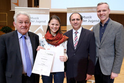 prima la musica  Abschlusskonzert und Siegerehrung mit Landeshauptmann Dr.Josef Pühringer