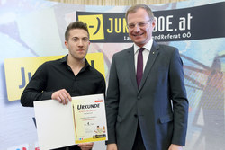 64. Jugendredewettbewerb Siegerehrung durch Landeshauptmannstellvertreter Mag.Thomas Stelzer