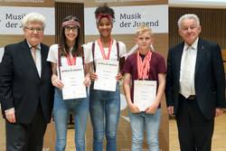 Bundeswettbewerb prima la musica Urkundenüberreichung mit Landeshauptmann Dr.Josef Pühringer