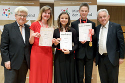 Bundeswettbewerb prima la musica Urkundenüberreichung mit Landeshauptmann Dr.Josef Pühringer