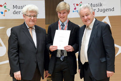 Bundeswettbewerb prima la musica Urkundenüberreichung mit Landeshauptmann Dr.Josef Pühringer