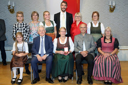 Verleihung von Berustiteln und Bundesauszeichnungen an verdiente Persönlichkeiten durch Landeshauptmann Dr.Josef Pühringer