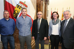 Landeshauptmann Dr. Josef Pühringer empfängt Ausgezeichnete Lehrlinge im Landhaus