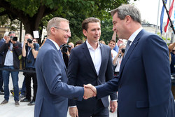 Gemeinsame Regierungssitzung Österreich Bayern Begrüßung durch Landeshauptmann Mag. Thomas Stelzer
