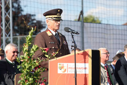 Feuerwehrleistungsabzeichen Bronze und Silber mit Landeshauptmann Mag. Thomas Stelzer
