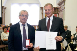 Verleihung der Bundesauszeichnungen an ehemalige Landesbedienstete durch Landeshauptmann Mag. Stelzer Josef HÖRMANN