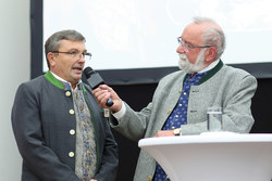 Verleihung der Volkskulturpreise durch Landeshauptmann  Mag. Thomas Stelzer und Vorstandsdirektorin Mag. Michaela Kepplinger-Mitterlehner