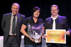 Danke-Tag für Pflegekräfte Verleihung des Sinnstifter Awards durch Landesrätin Birgit Gerstorfer