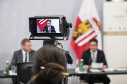 Videokonferenz der RLS - Powerregionen (Georgia, Québec, São Paulo, Bayern, Oberösterreich, Westkap und Shandong) zum Thema Round Table on COVID-19. 